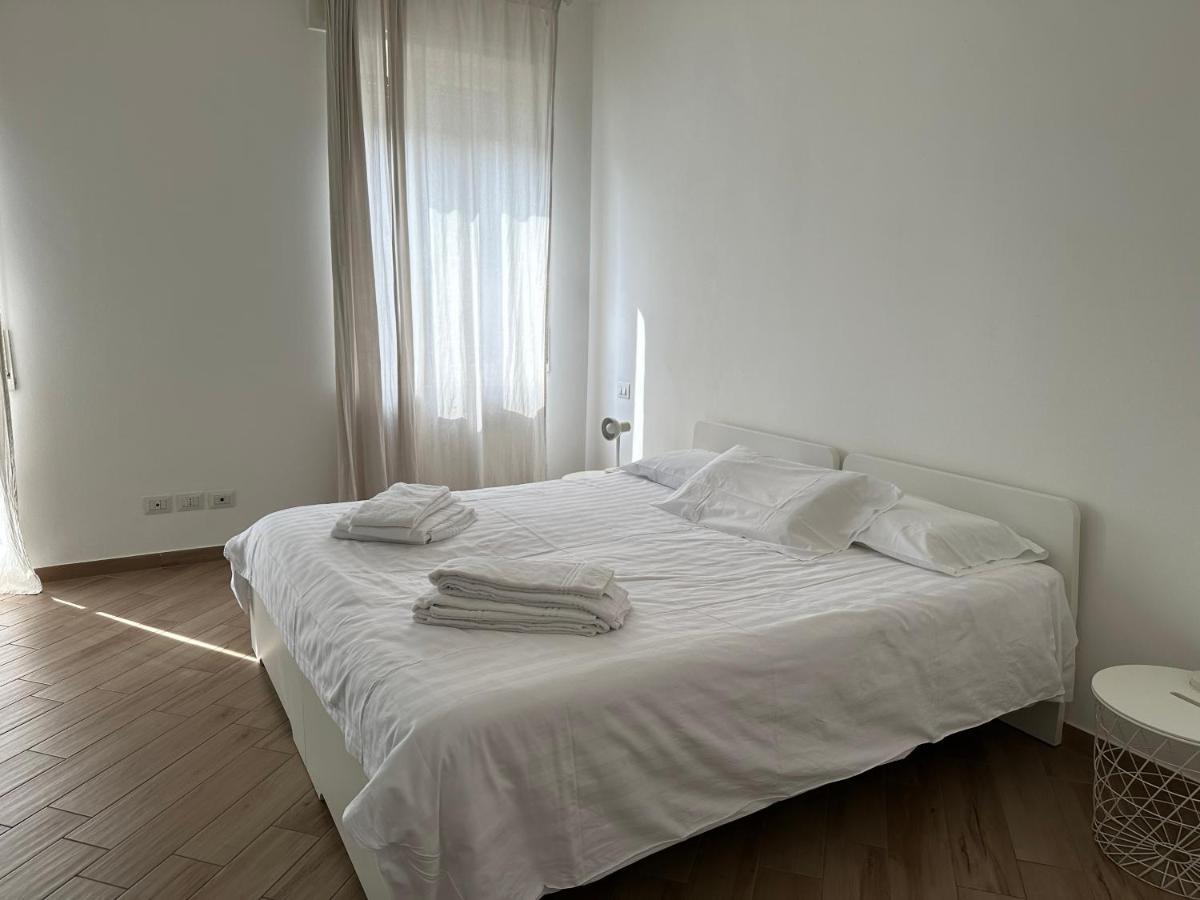 Appartamento via centro Verona Esterno foto