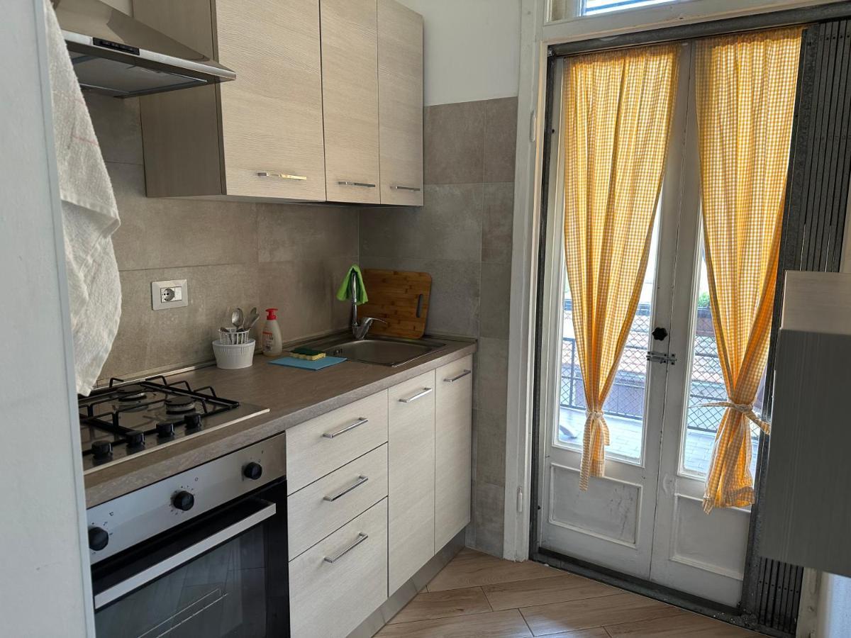 Appartamento via centro Verona Esterno foto