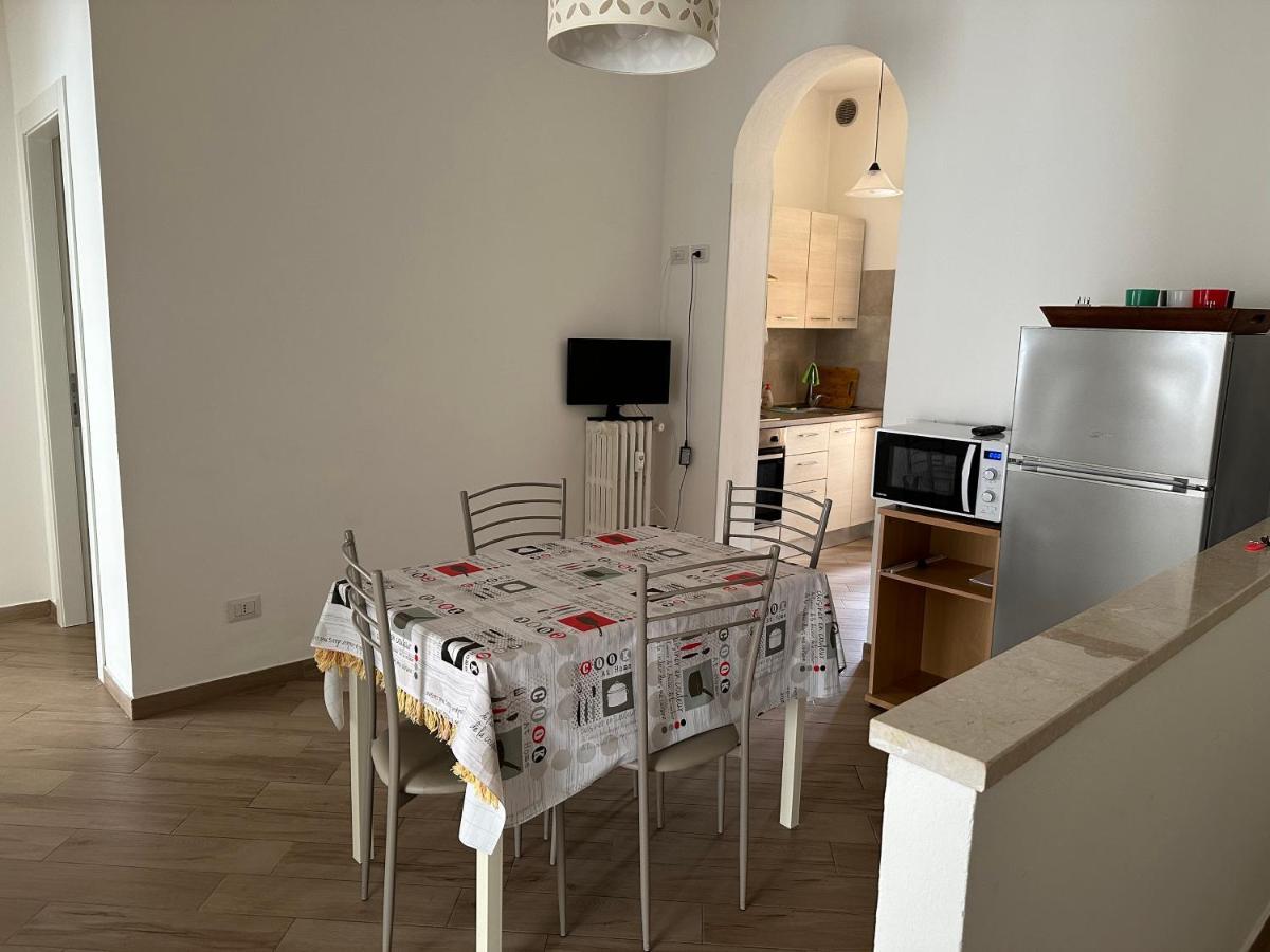 Appartamento via centro Verona Esterno foto